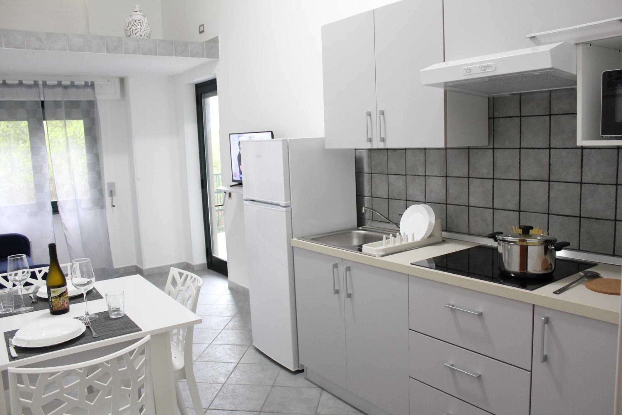 Villa Anita Apartments Capo dʼOrlando Extérieur photo