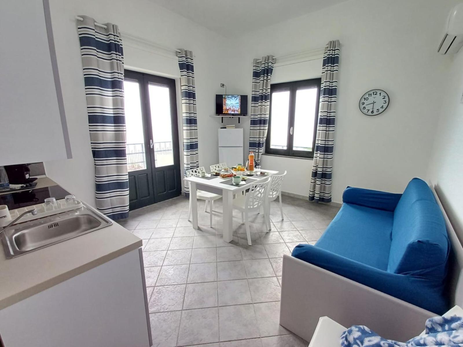 Villa Anita Apartments Capo dʼOrlando Extérieur photo